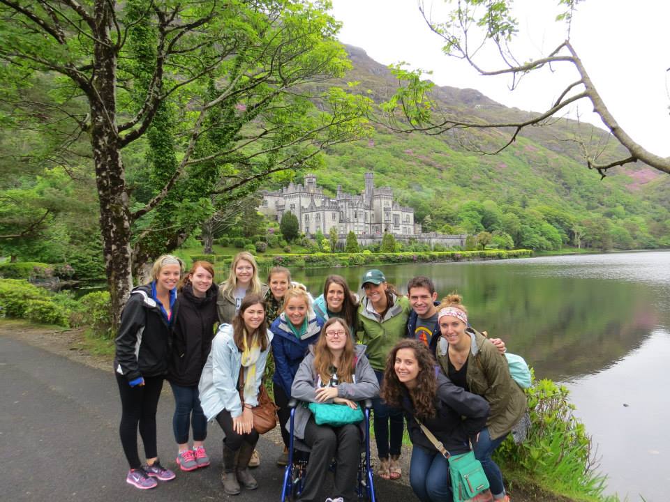 Students on education abroad adventure in Ireland