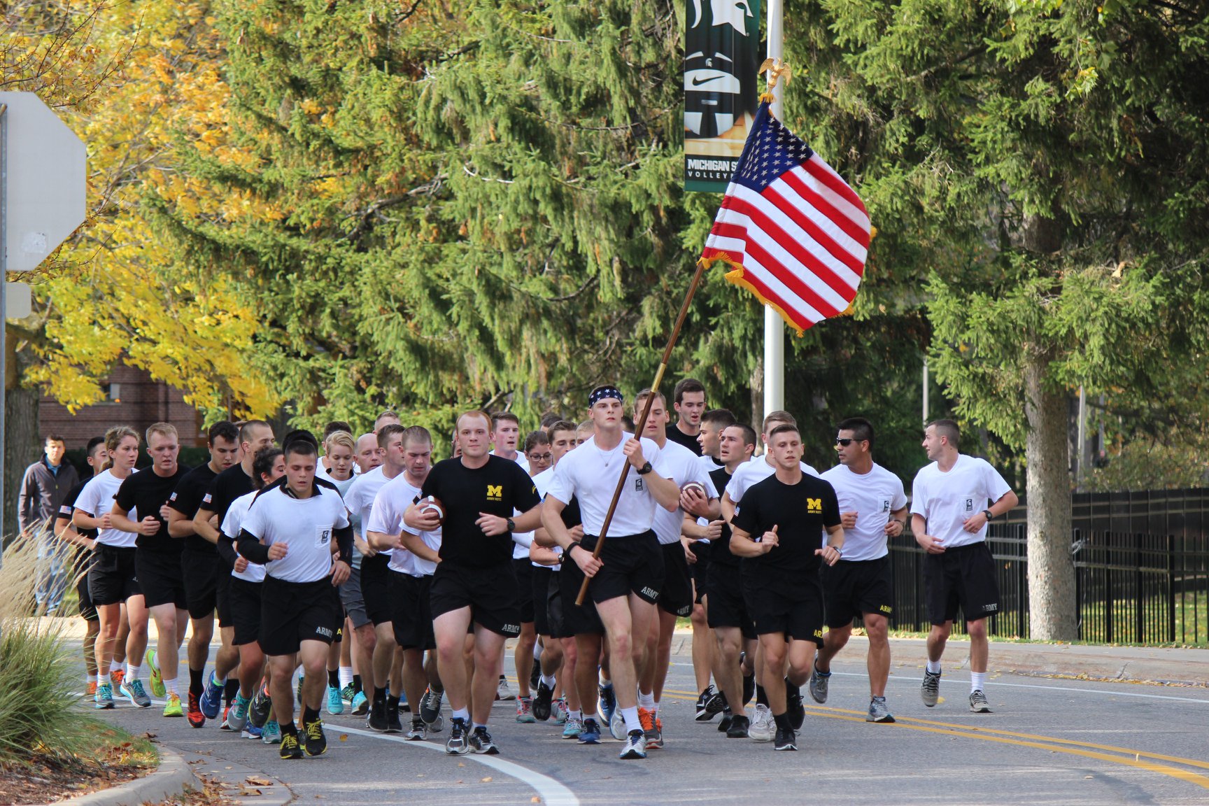 AGSR runners with the American Flag