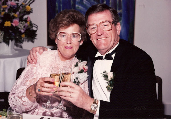 Muns and his wife