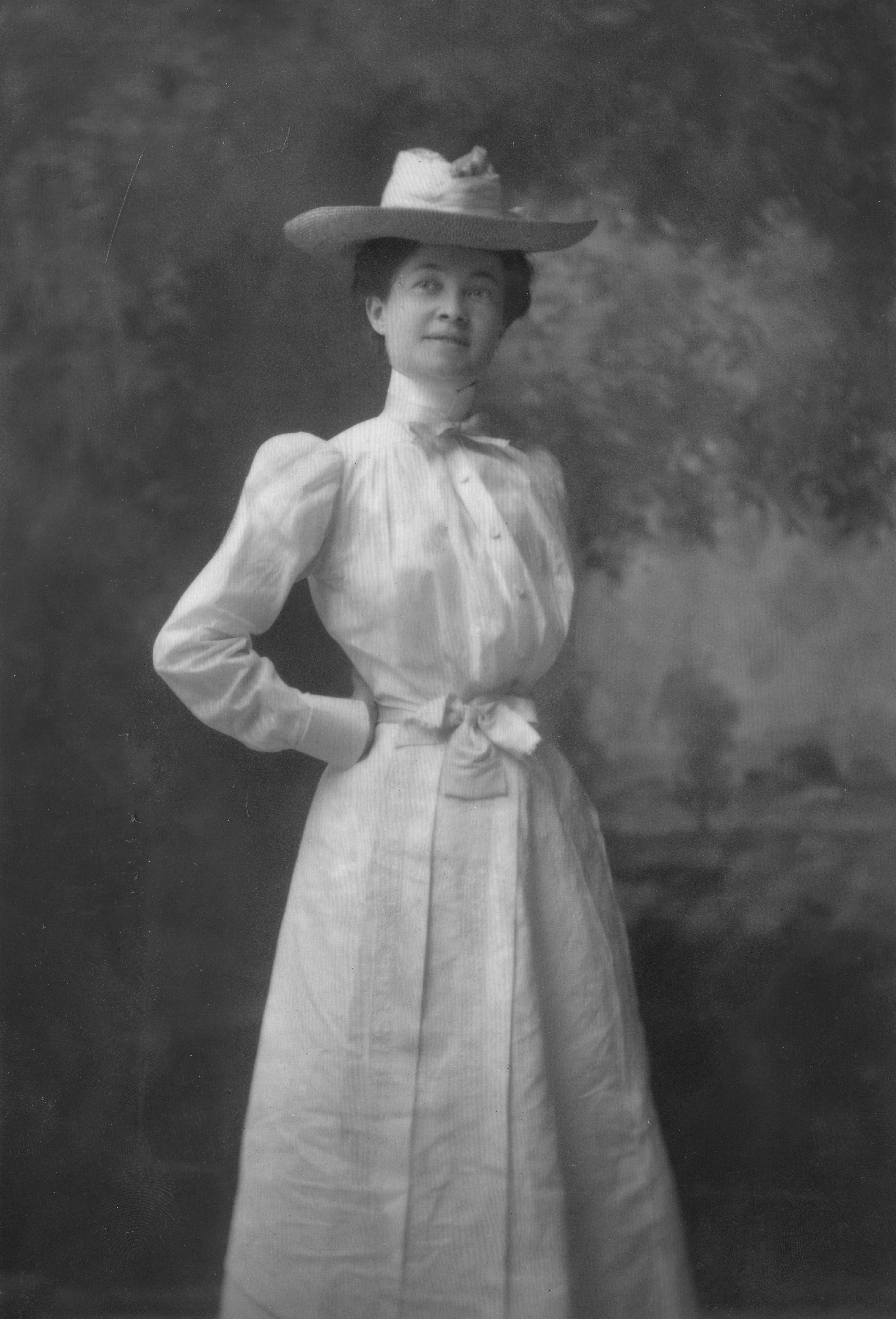 Photo of May Shaw